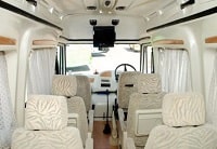 tempo traveller